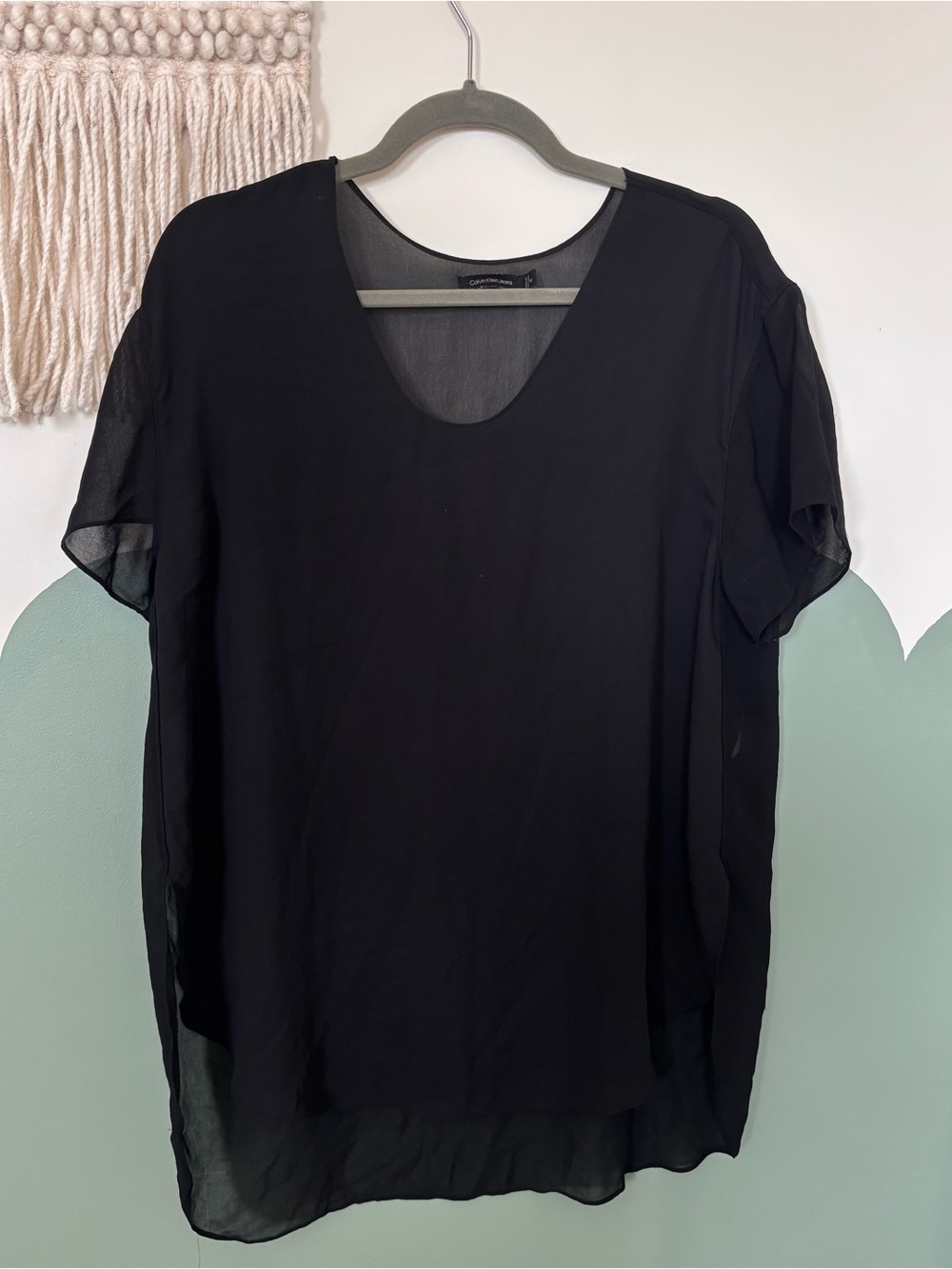 Calvin Klein Black Short Sleeve Sheer Scoop Neck Blouse